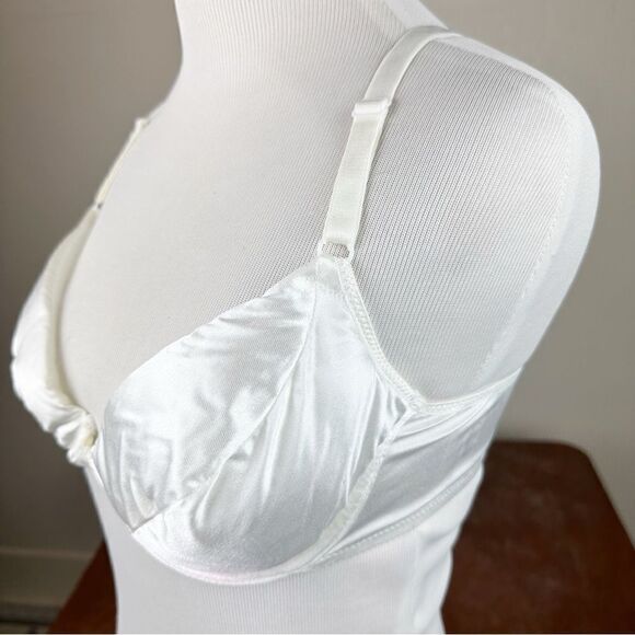 Victorias Secret Vintage 90s White Push Up Second Skin Satin Bra 34C - Picture 5 of 10